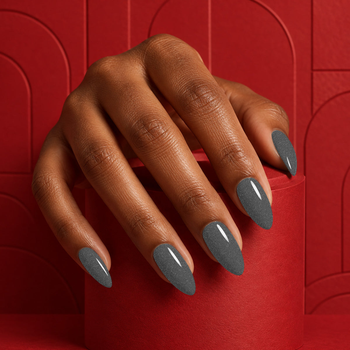 MEROO Twinkle Twinkle | D02 | lifestyle 1 manicure detail