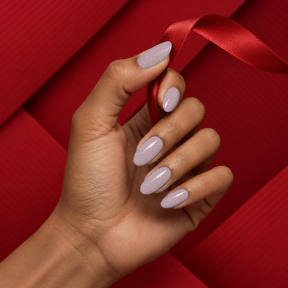 MEROO Satin Rose | G22 | lifestyle 1 manicure detail