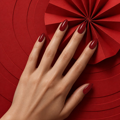 MEROO Prom Night | G24 | lifestyle 1 manicure detail