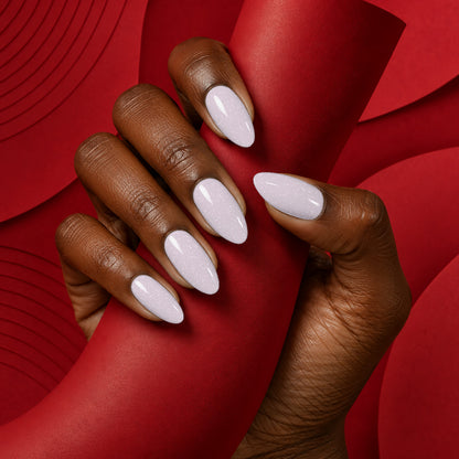 MEROO Zarene | G27 | lifestyle 1 manicure detail
