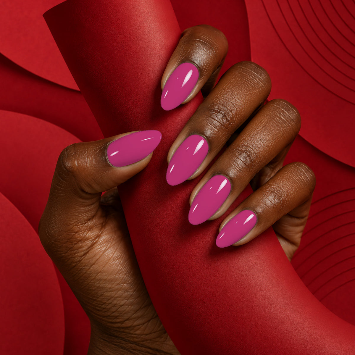 MEROO Pop Star | S034 | lifestyle 1 manicure detail