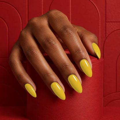 MEROO Cheesy | S059 | lifestyle 1 manicure detail