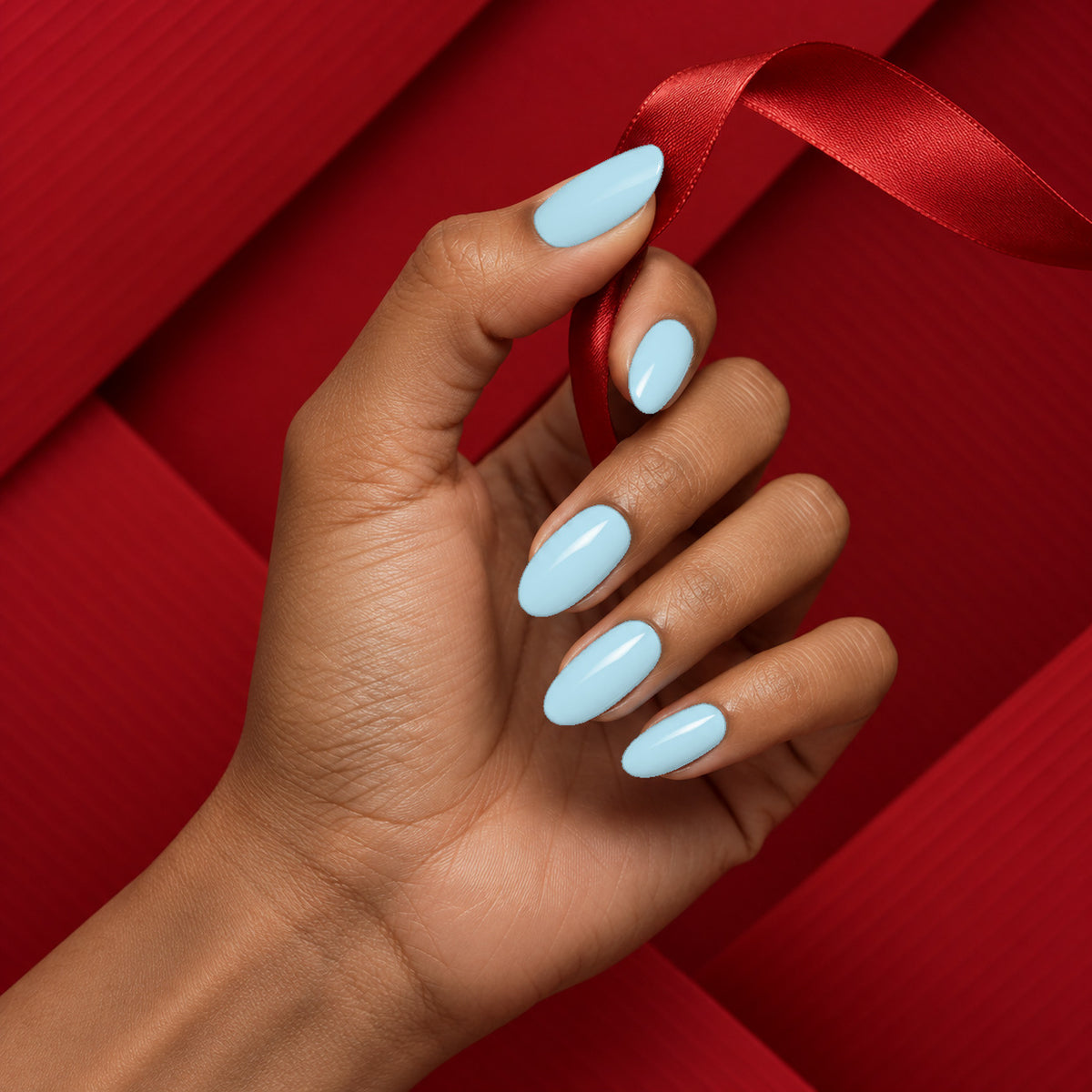 MEROO I See Cool | S064 | lifestyle 1 manicure detail