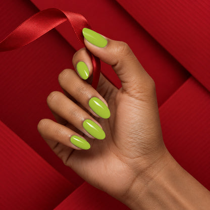 MEROO Fresh Breeze | S084 | lifestyle 1 manicure detail