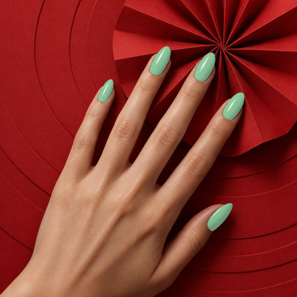 MEROO Mint Street | S085 | lifestyle 1 manicure detail