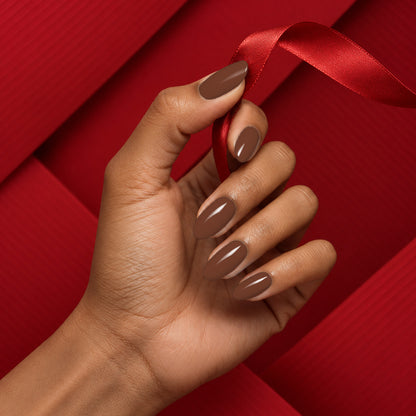 MEROO Espresso Yourself | S099 | lifestyle 1 manicure detail